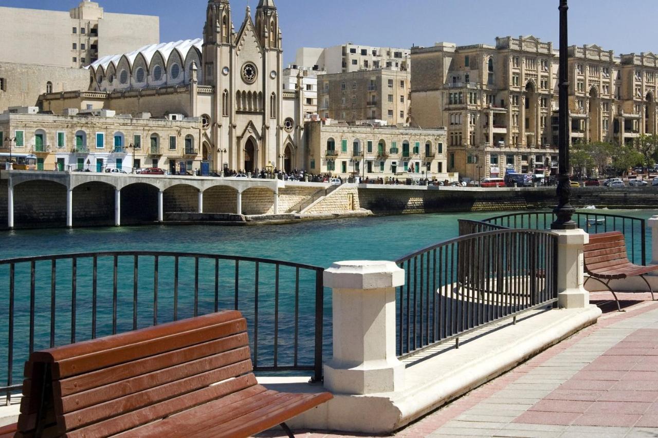 Modern Apartment In The Best Area Of Sliema Bagian luar foto